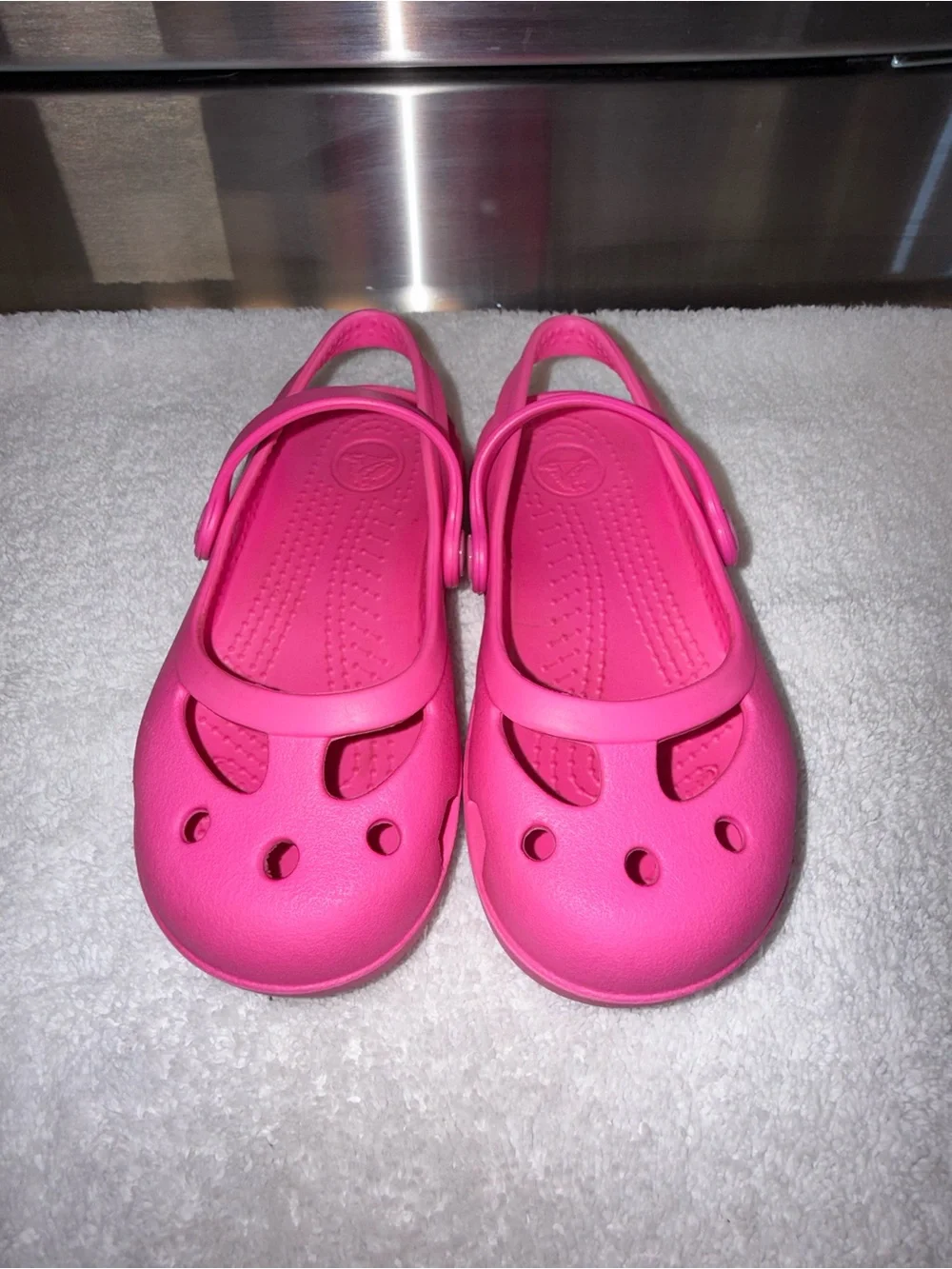 Girls Crocs Pink Clog Shoes with Backstrap Size C9